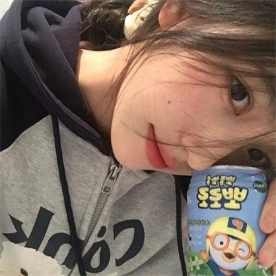 被职场压迫后我与首富姐姐重逢了